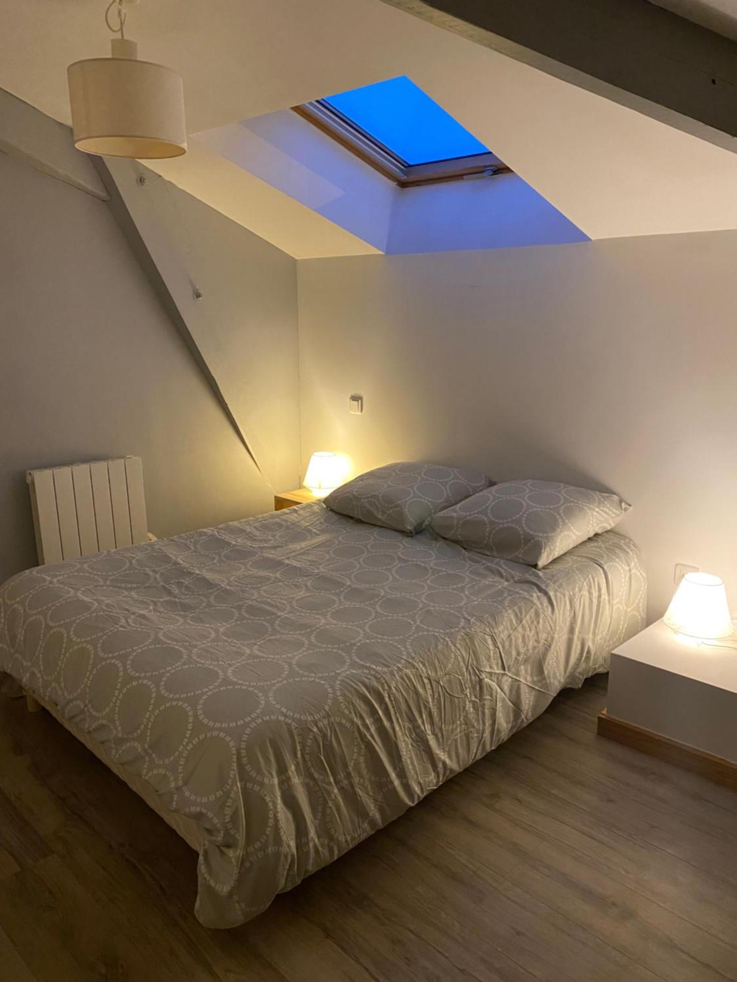 Proche Bordeaux Centre : Petite Maison De Ville +Parking Сенон Екстериор снимка